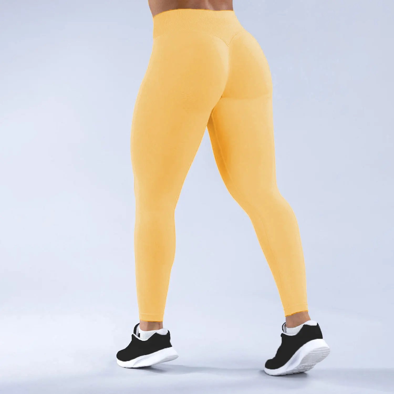 Jaune