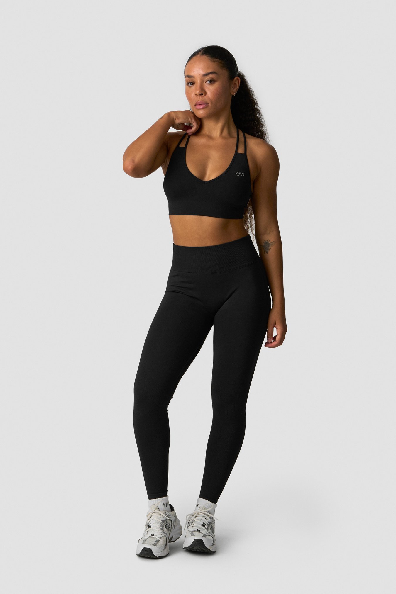 Le Guide Ultime : Comment Choisir un Legging 100% Squat Proof et Anti-Transparence